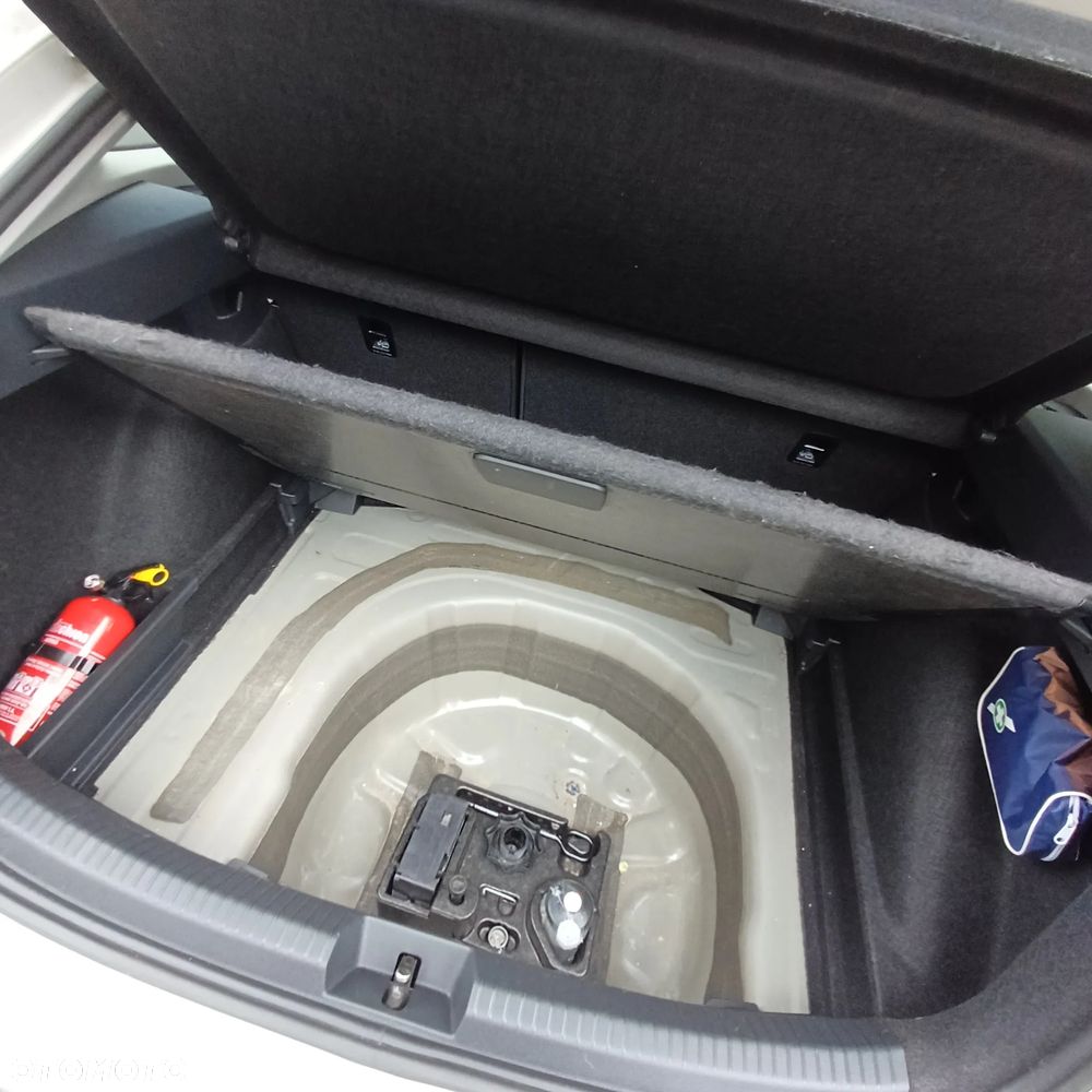 Volkswagen Taigo 1.0 TSI Special Edition - 28