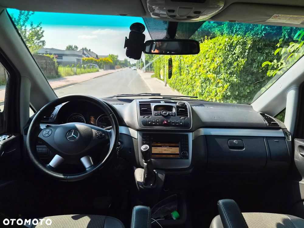 Mercedes-Benz Viano - 7