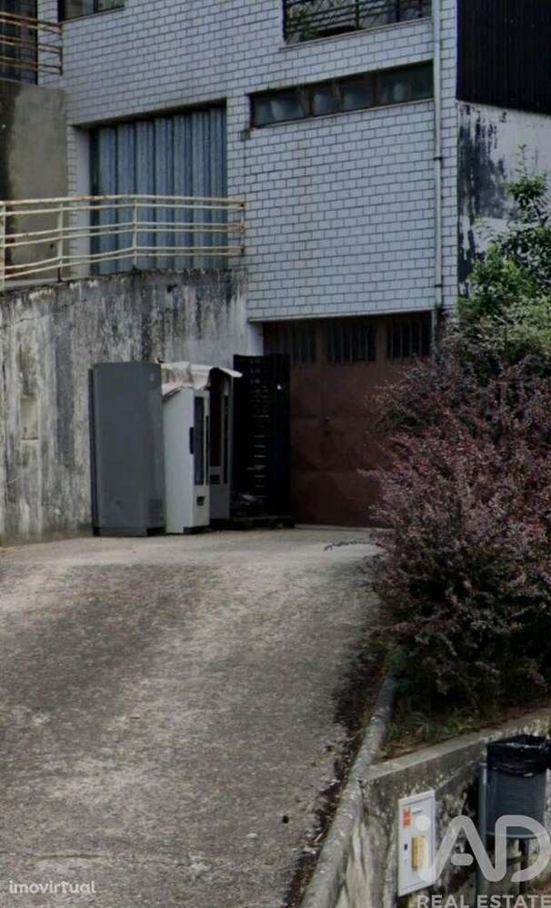 Parque de Estacionamento / Garagem / Box em Parada de Cunhos de 45,00 - Grande imagem: 2/11