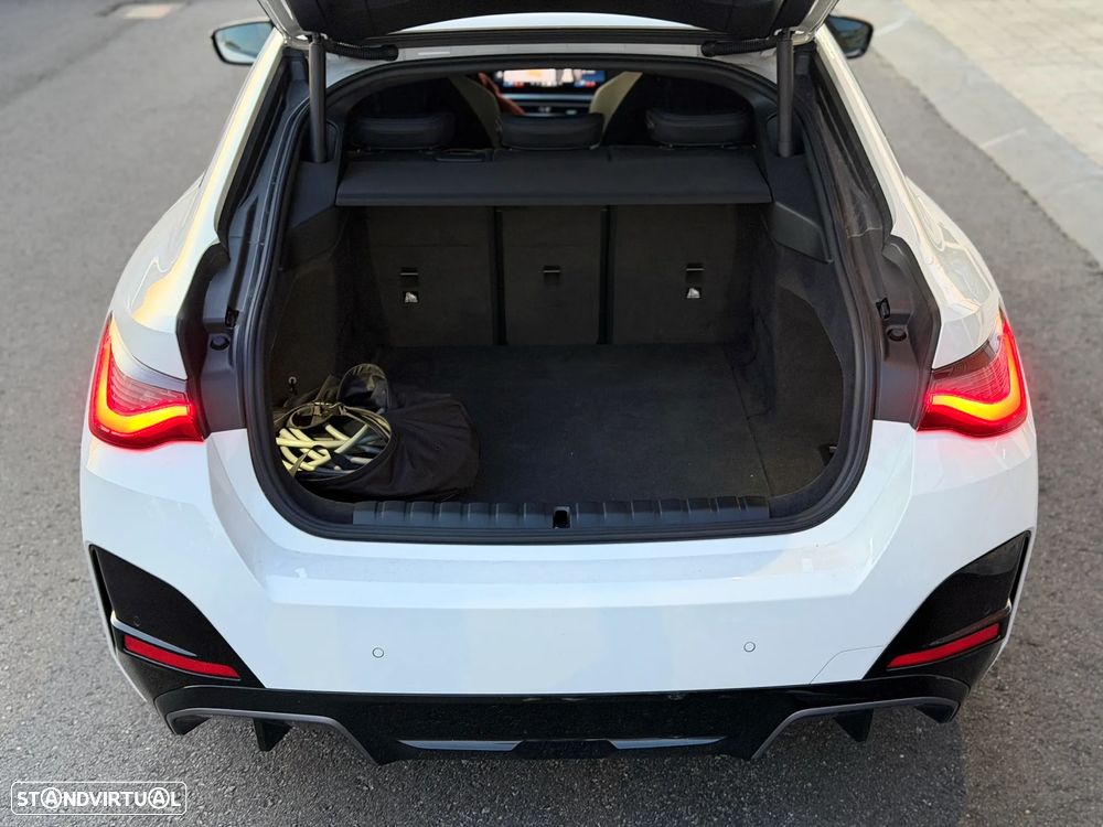 BMW i4 M50 Gran Coupe - 15