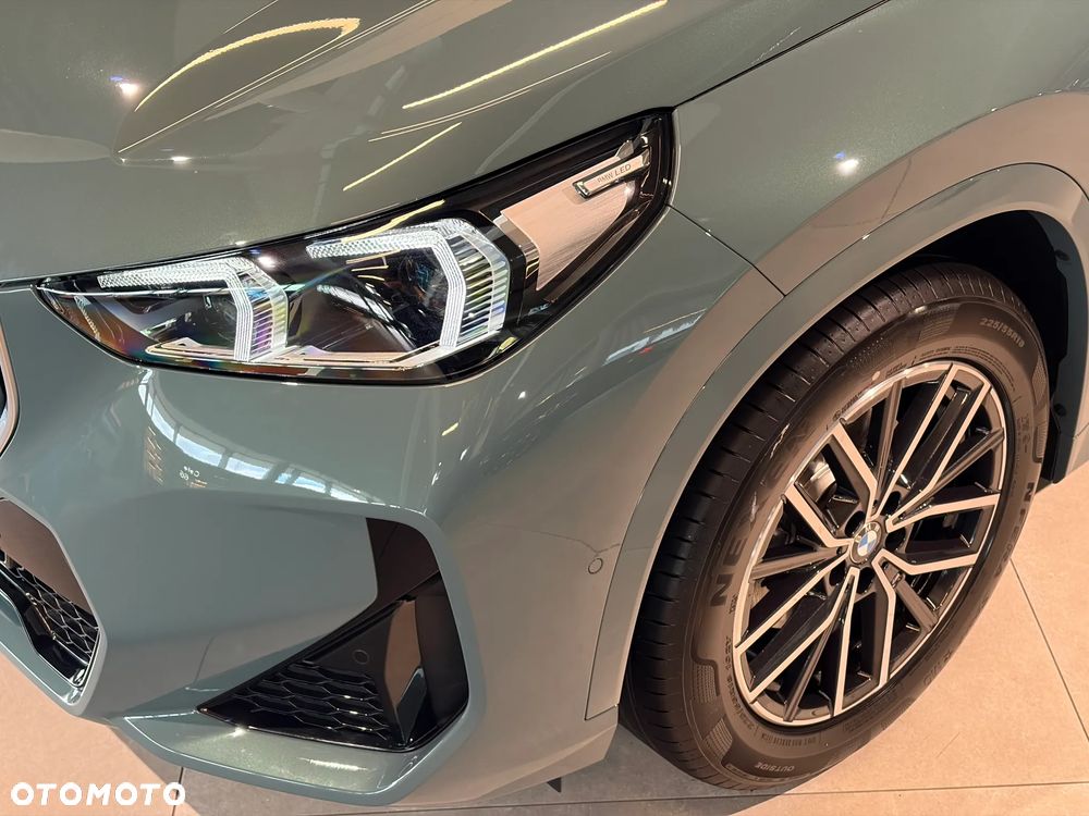 BMW X1 sDrive18i sport - 12