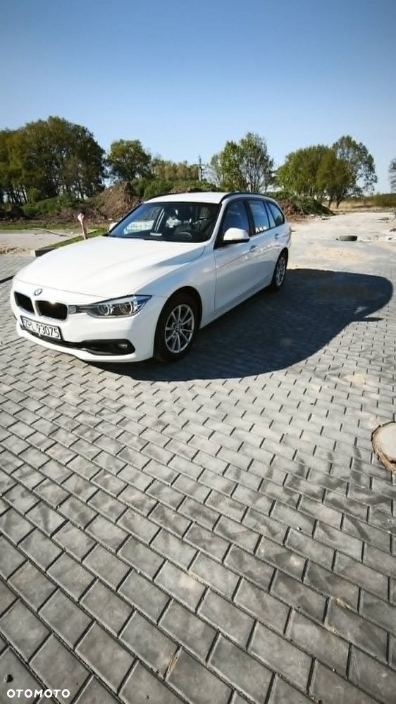BMW Seria 3 318i GPF Advantage - 9