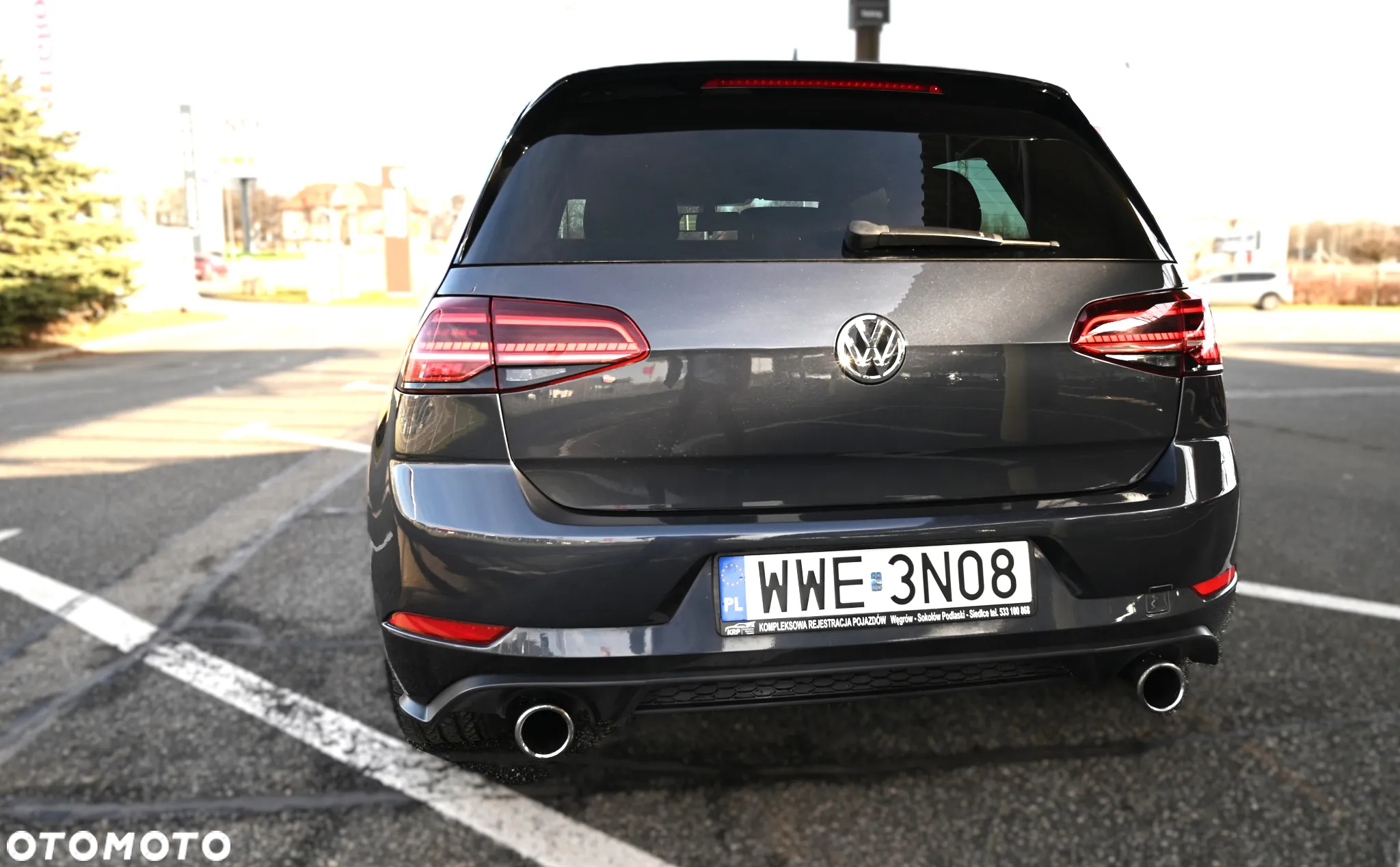 Volkswagen Golf - 26