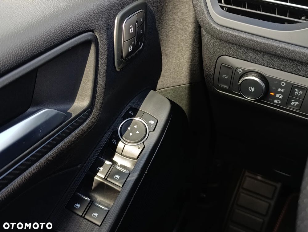 Ford Kuga 2.5 FHEV FWD ST-Line X - 26