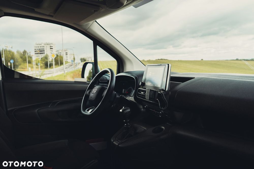 Toyota Proace City - 8