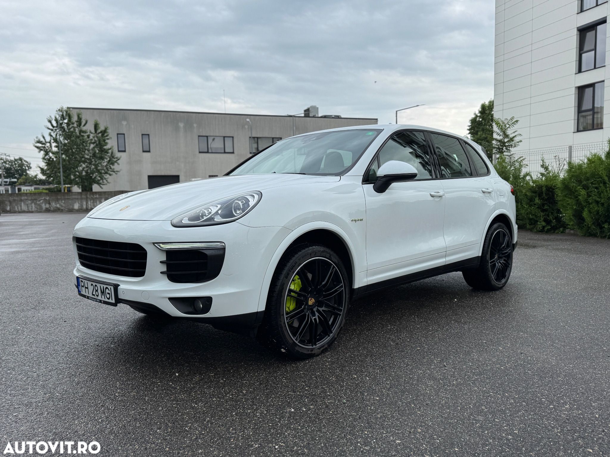 Porsche Cayenne S E-Hybrid Tiptronic S - 1