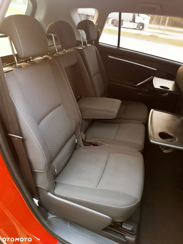 Toyota Verso 1.8 5-Sitzer Life - 21