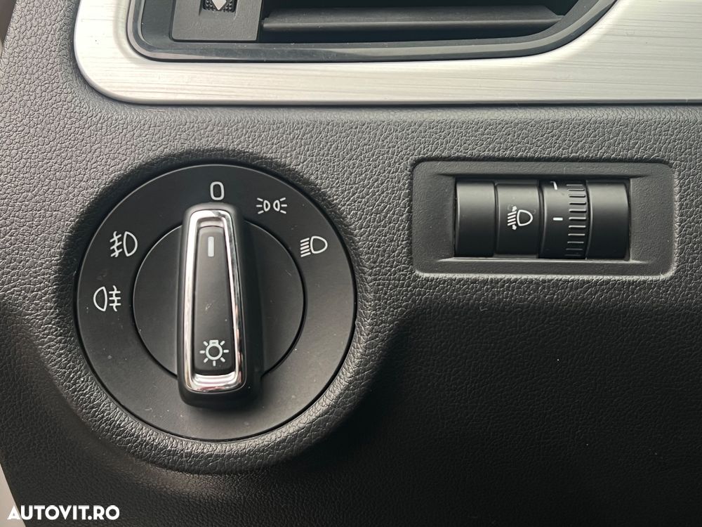 Skoda RAPID 1.4 TDI DSG Clever - 13