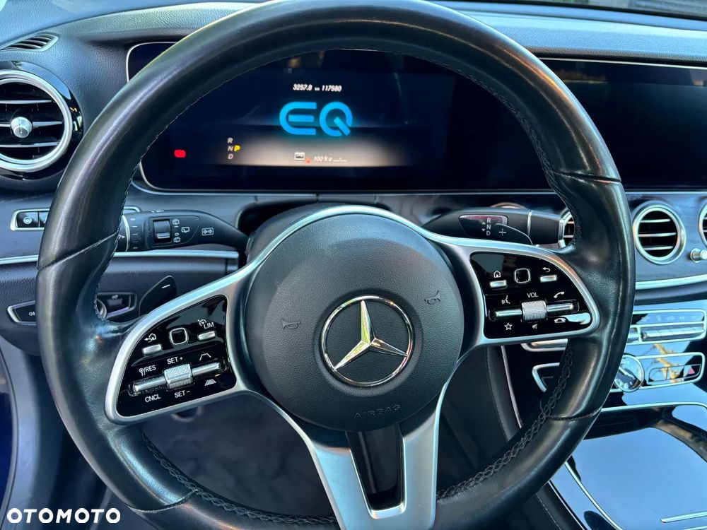 Mercedes-Benz Klasa E - 14