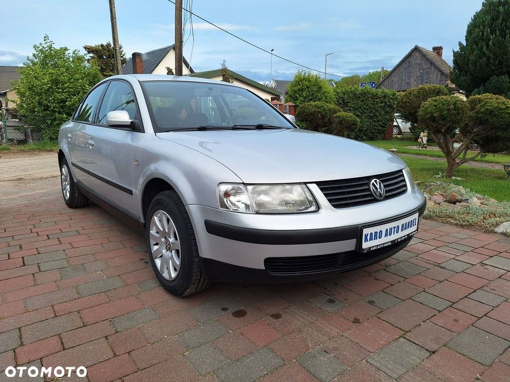 Volkswagen Passat - 5