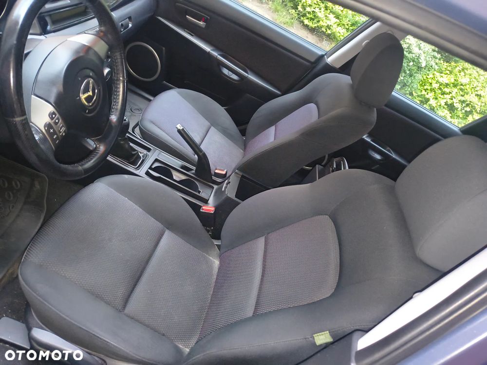 Mazda 3 - 16