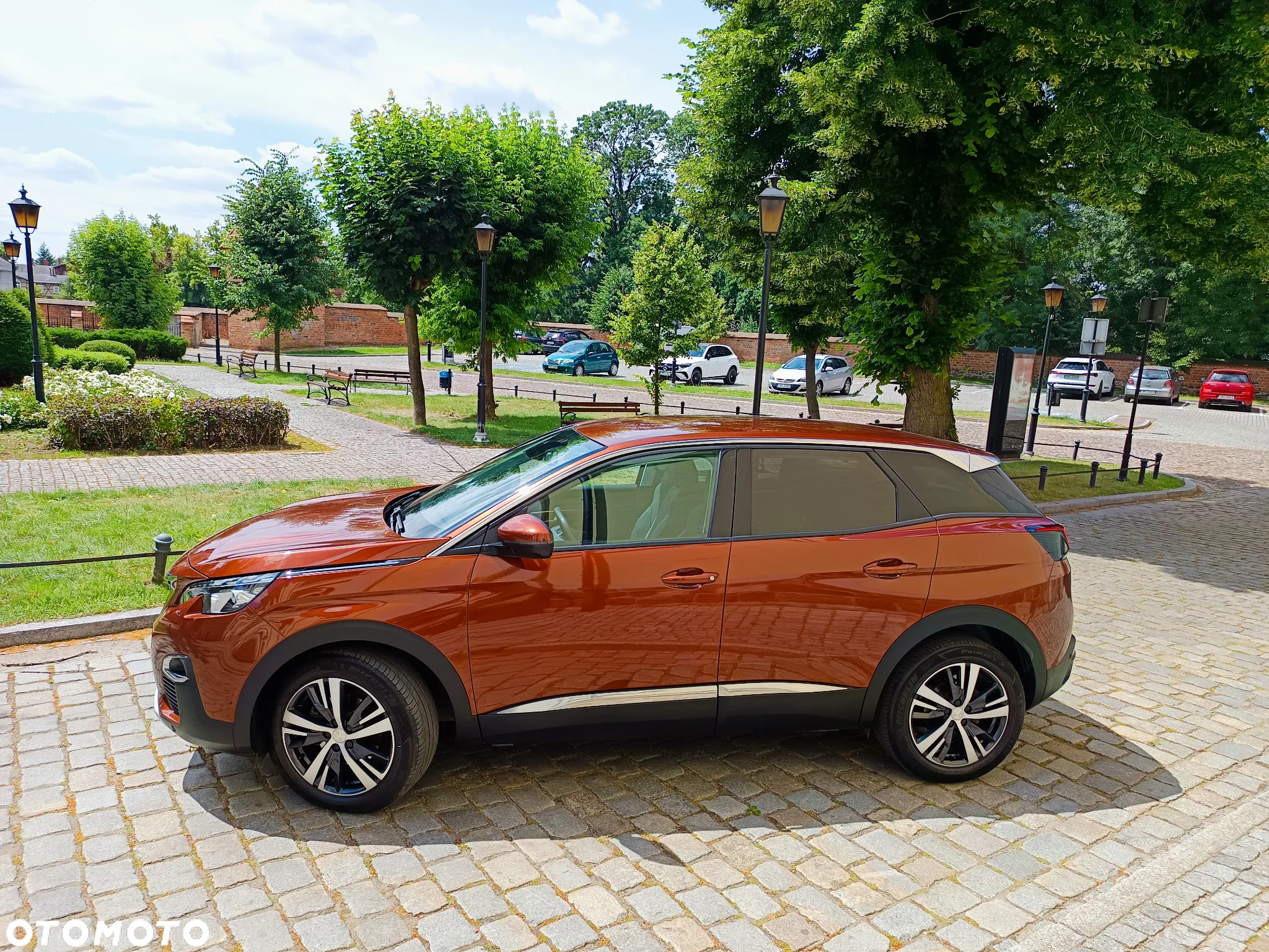 Peugeot 3008 1.2 PureTech Allure S&S - 19