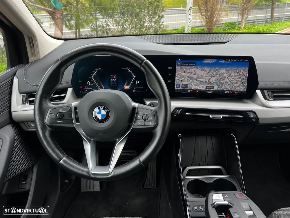 BMW 218 Active Tourer i Auto - 28