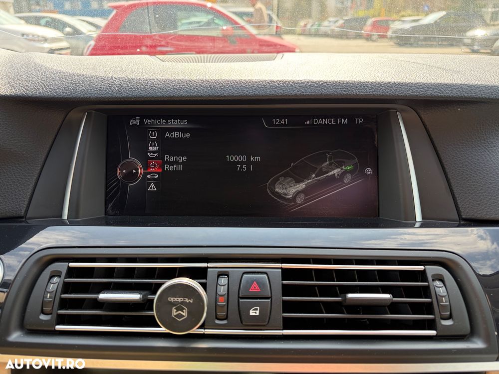 BMW Seria 5 525d xDrive AT - 19