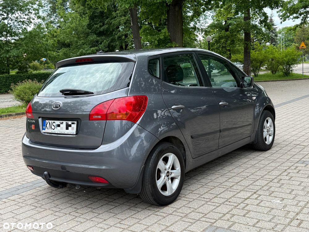 Kia Venga 1.4 L - 4