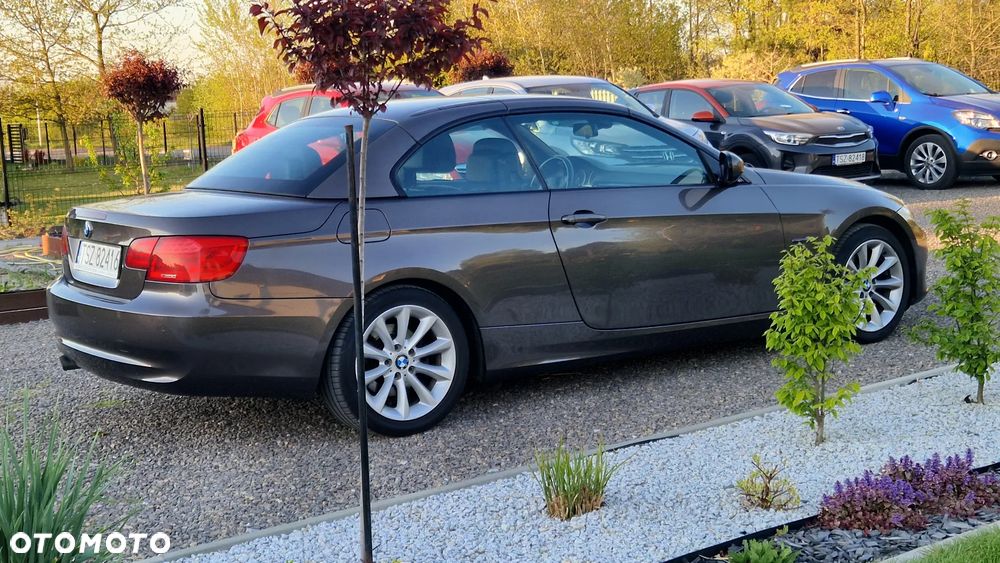 BMW Seria 3 318i M Sport Edition - 4