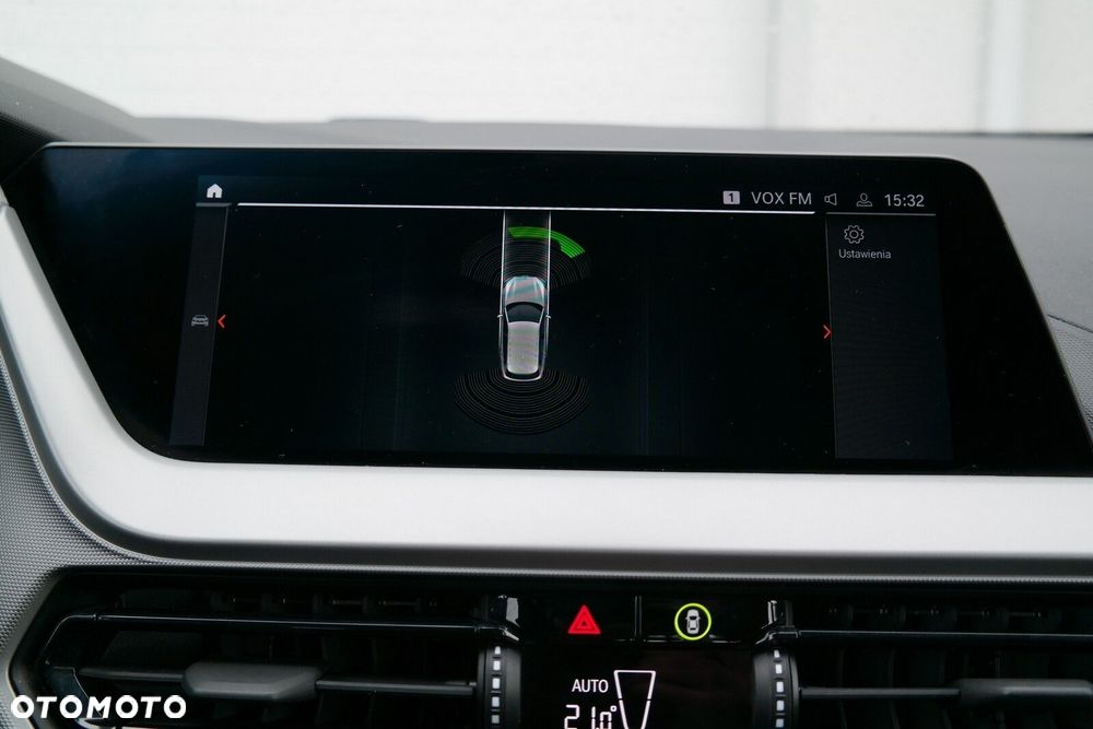 BMW Seria 1 118i Advantage - 26