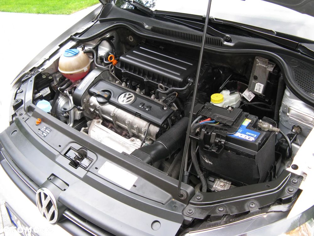 Volkswagen Polo 1.4 16V Highline Optimum - 18