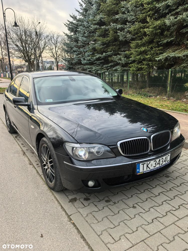 BMW Seria 7 - 8