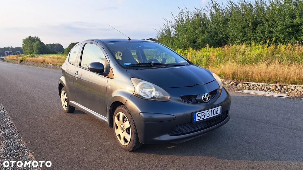 Toyota Aygo 1.0 VVT-i Terra - 1