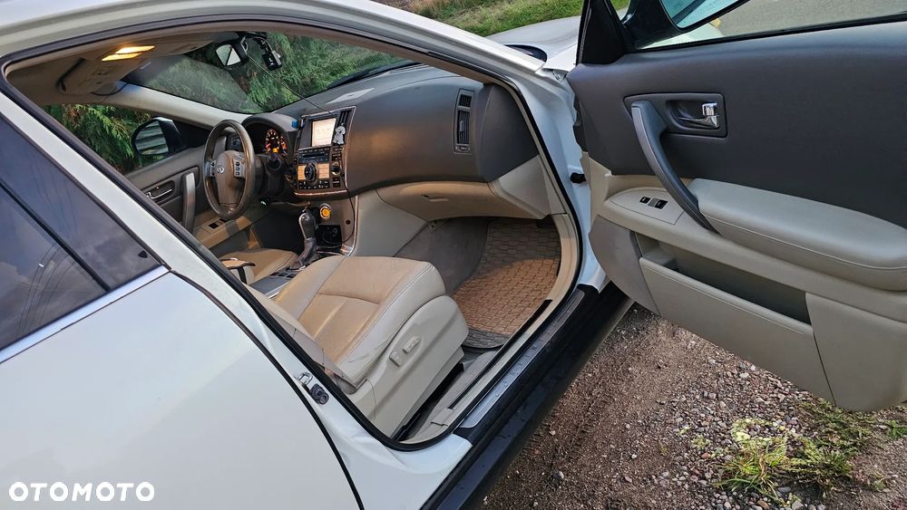 Infiniti FX FX35 - 22