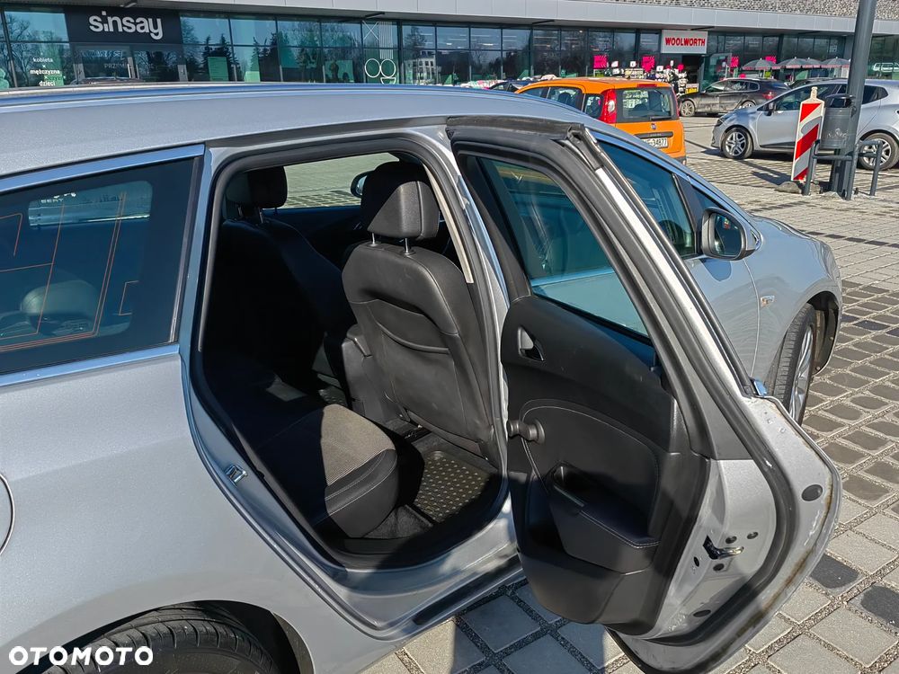 Opel Astra 1.7 CDTI Cosmo - 7