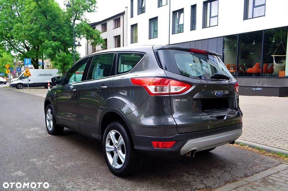 Ford Kuga - 4