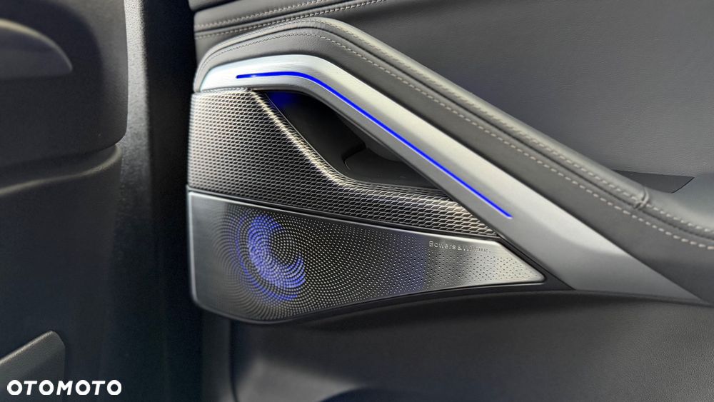BMW X6 xDrive40d mHEV - 27