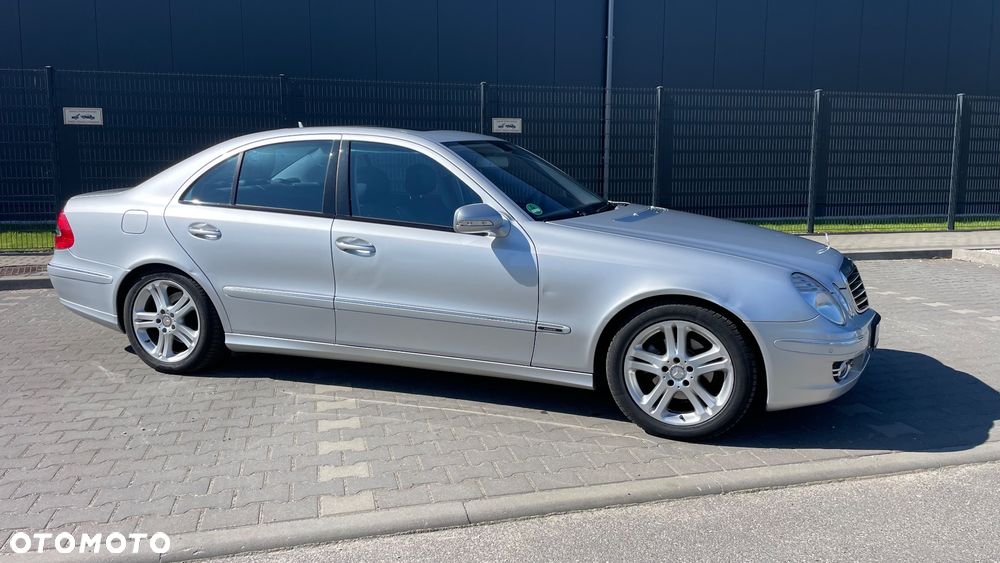 Mercedes-Benz Klasa E - 8