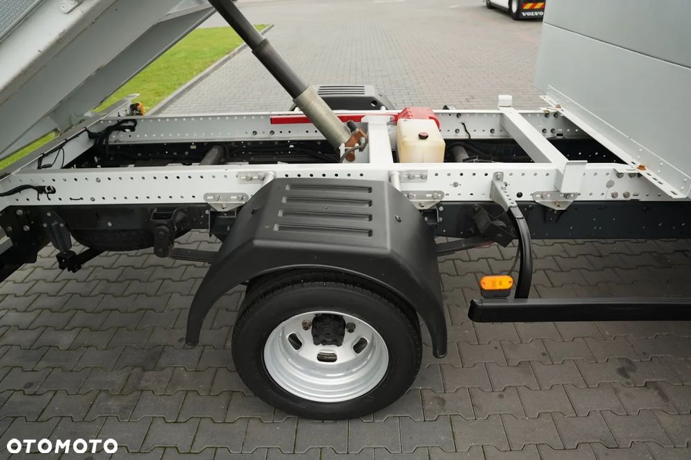 Iveco DAILY 35-140 / WYWROTKA ALUMINIOWA / BRYGADÓWKA / BLIŹNIAK / MANUAL / SPROWADZONY / EURO 6 - 8