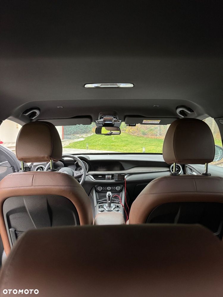 Alfa Romeo Stelvio 2.0 Turbo TI Q4 - 10