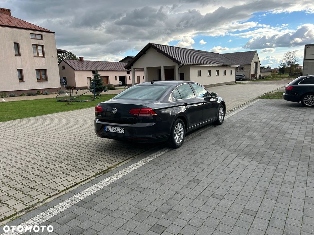 Volkswagen Passat - 3