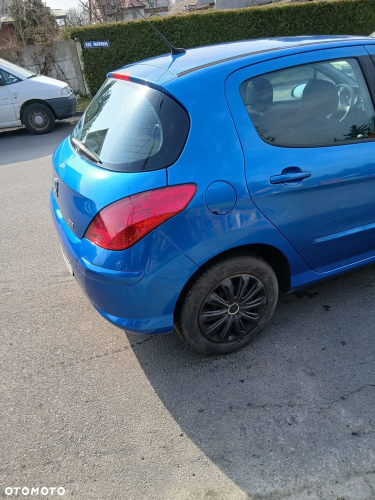 Peugeot 308 1.6 HDi Active - 9