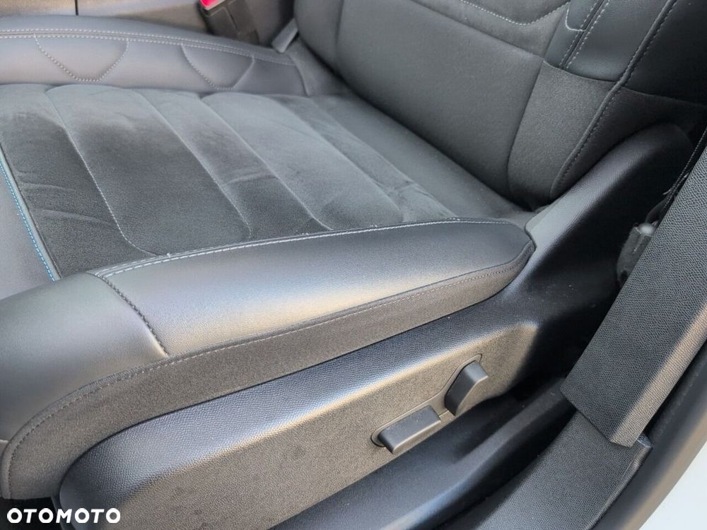 Citroën C5 Aircross 1.2 PureTech Shine EAT8 - 21