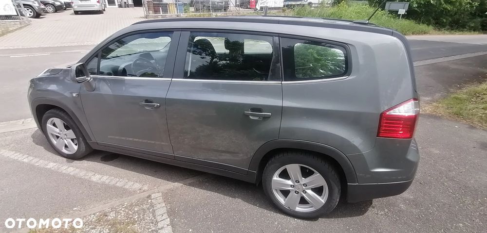 Chevrolet Orlando 2.0 D LT+ - 4