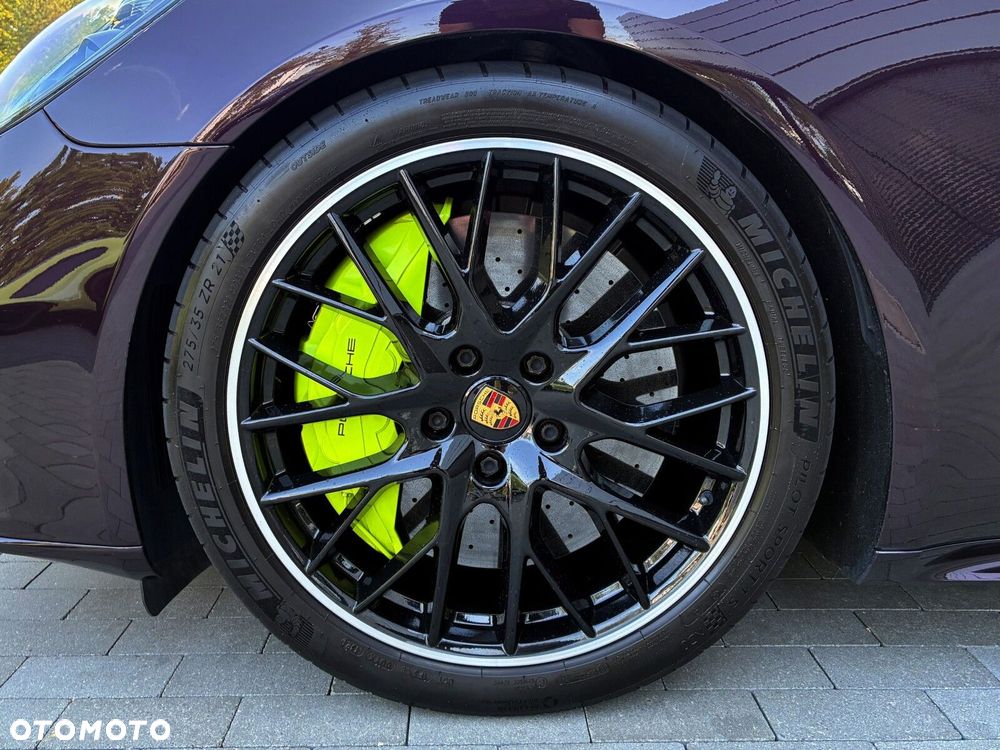 Porsche Panamera - 16