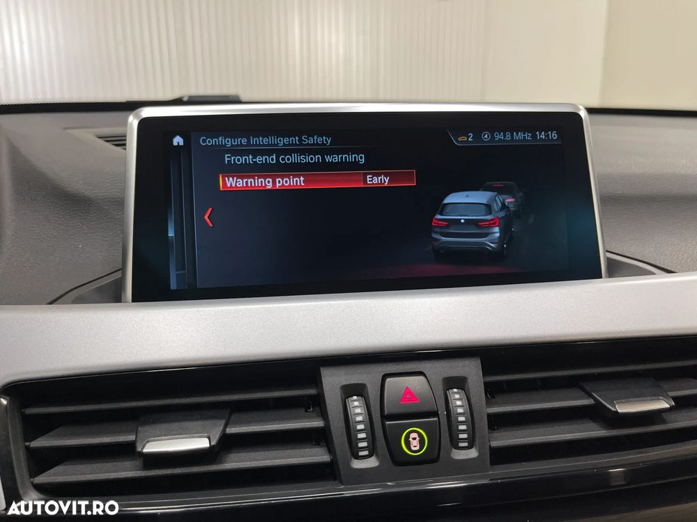 BMW X1 xDrive20i AT - 18