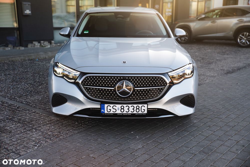 Mercedes-Benz Klasa E 220 d mHEV Avantgarde 9G-Tronic - 1