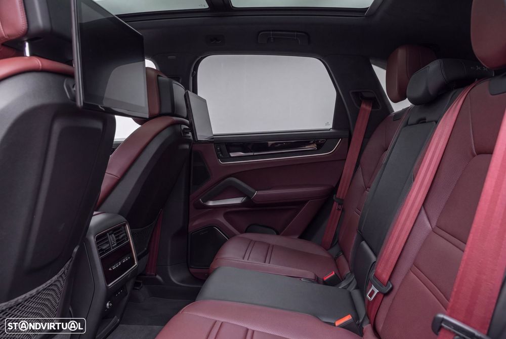 Porsche Cayenne Turbo E-Hybrid Tiptronic S - 18