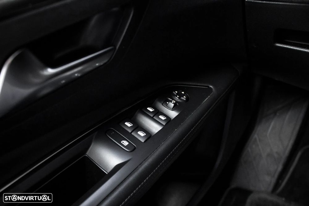 Peugeot 5008 1.5 BlueHDi Allure - 17