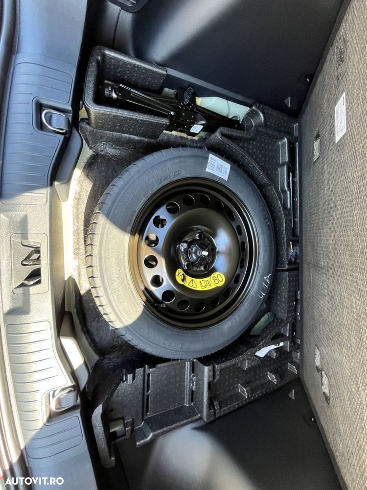 Ford Kuga - 19