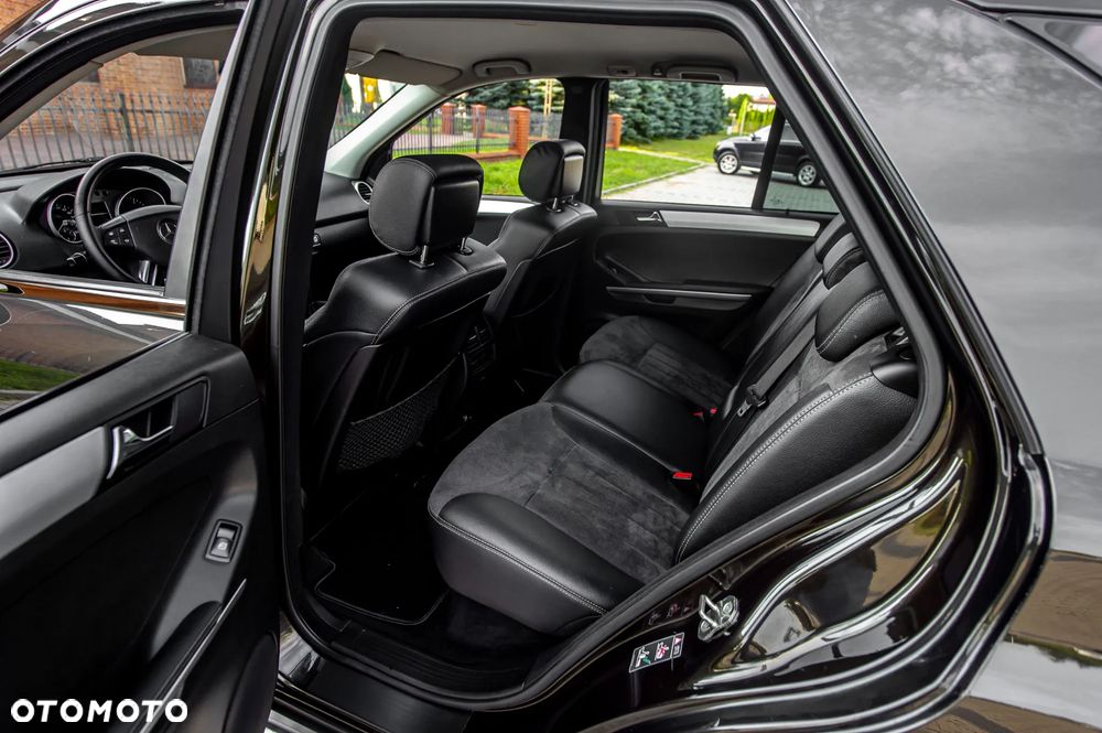 Mercedes-Benz ML 280 CDI 4Matic 7G-TRONIC Edition 10 - 23