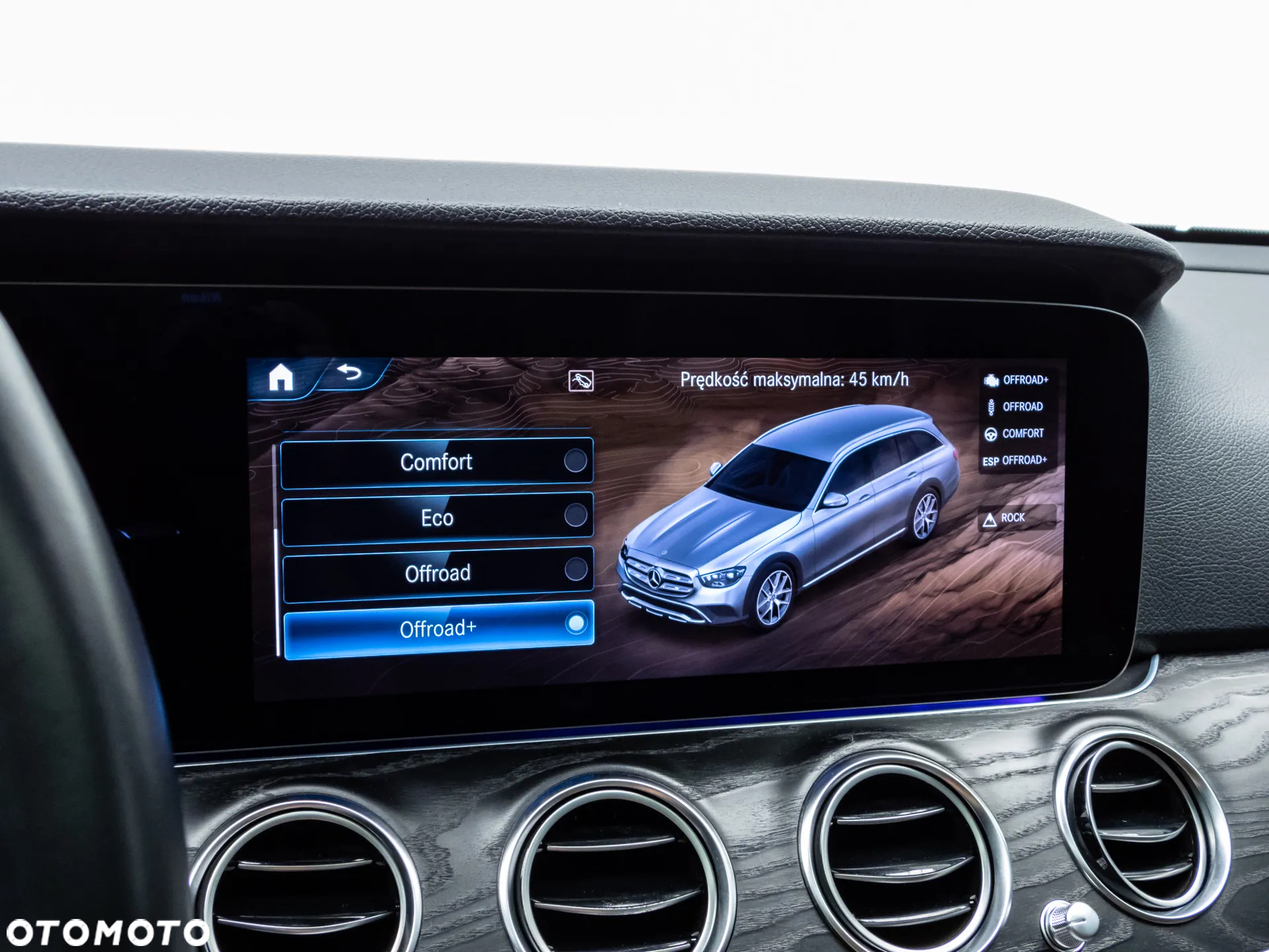 Mercedes-Benz Klasa E 220 d 4-Matic All-Terrain Avantgarde - 26