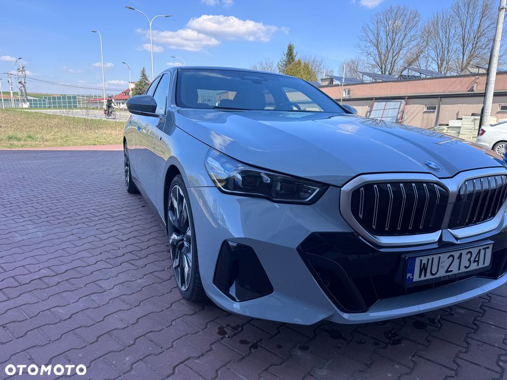 BMW Seria 5 520d xDrive mHEV - 2
