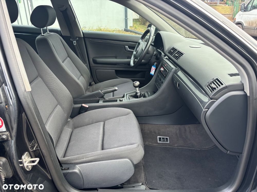 Audi A4 Avant 1.6 - 12