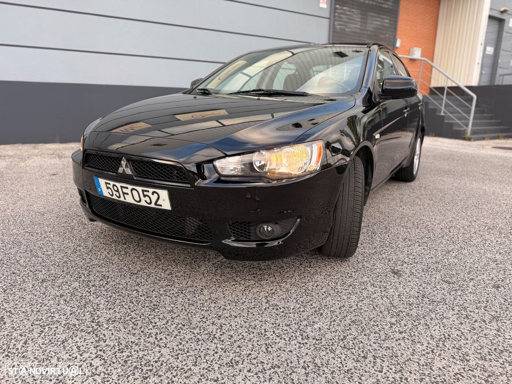 Mitsubishi Lancer 2.0 DI-D Intense - 1