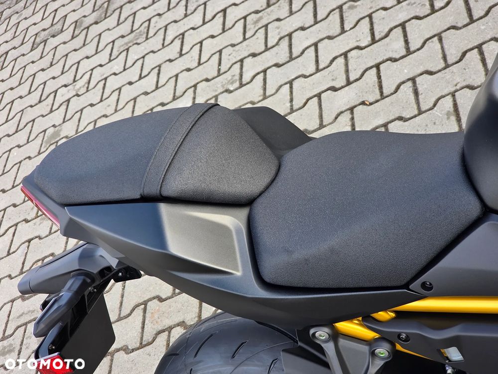 Kawasaki Z 650 - 10