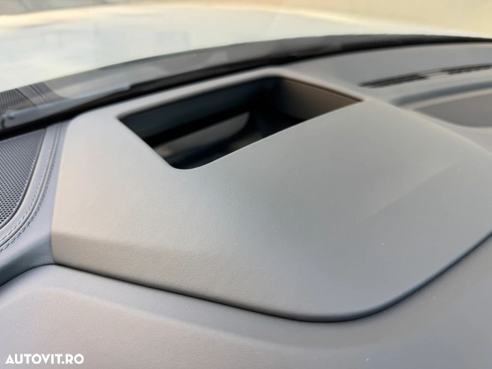 Audi RS Q8 RSQ8 Performance quattro Tiptronic MHEV - 17