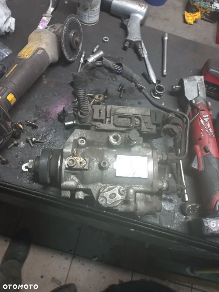 ZAFIRA A 2.2 astra 2.2  Pompa 0470 504 211 wtryskowa BOSCH 0 986 444 037 2,2DTI - 1