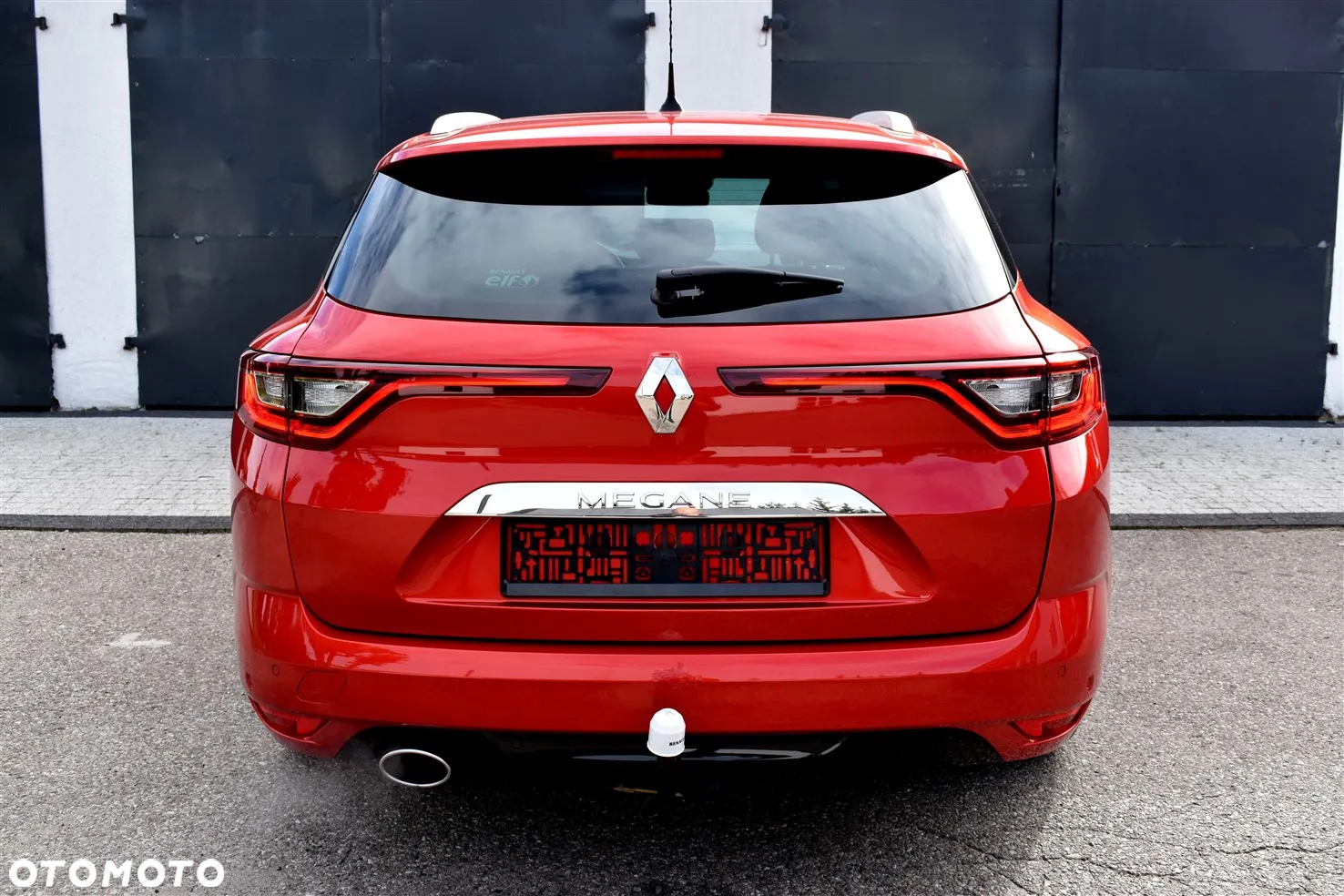 Renault Megane ENERGY TCe 130 EDC BOSE EDITION - 8